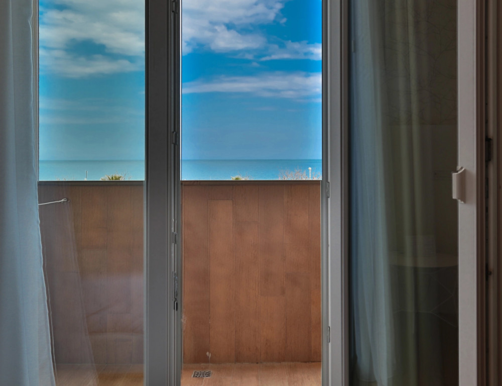 media.Slide-S-Suites-05-Hotel-Select-Riccione
