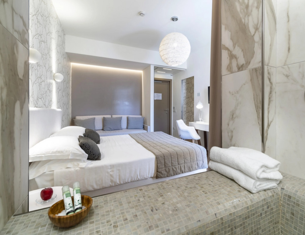 media.Slide-W-Dream-Spa-Suite-03-Hotel-Select-Riccione