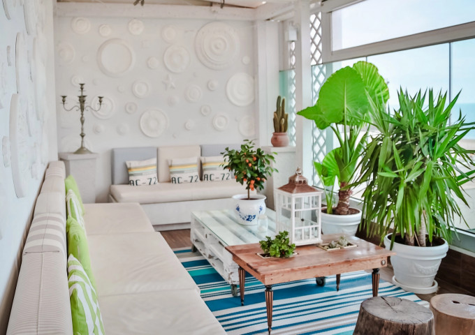 media.Slide-Sky-Bar-05-Hotel-Select-Riccione