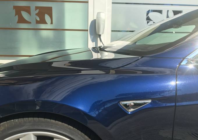 media.Gallery-Coloninne-ricarica-Selct-Riccione-Tesla-Destination-Charging-2